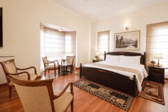 Queens Cottage Villa