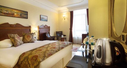 Best Western Empire Palace Room Type - 1 Double Bed, Non-Smoking, Air-Conditioned, High Speed Internet Access, Safety Box, Mini Bar, Cable Best Western Empire Palace Room Type - 1 Double Bed, Non-Smoking, Air-Conditioned, High Speed Internet Access, Safety Box, Mini Bar, Cable