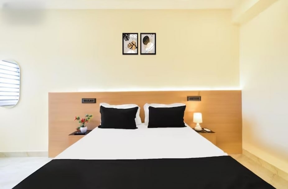 RAINBOW SUITES - Tap to explore photos