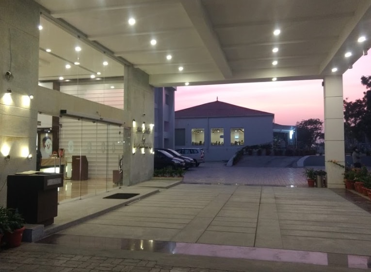 Hotel Abode Mantralayam - Tap to explore photos