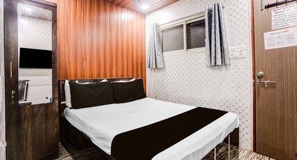 Super Hotel O Ulhasnagar Railway Junction Formerly Garden Inn Room Type - Deluxe