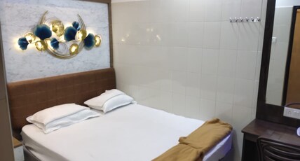 Sri Devi Residency Room Type - DELUXE AC DOUBLE