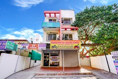 FabHotel Diamond Stay