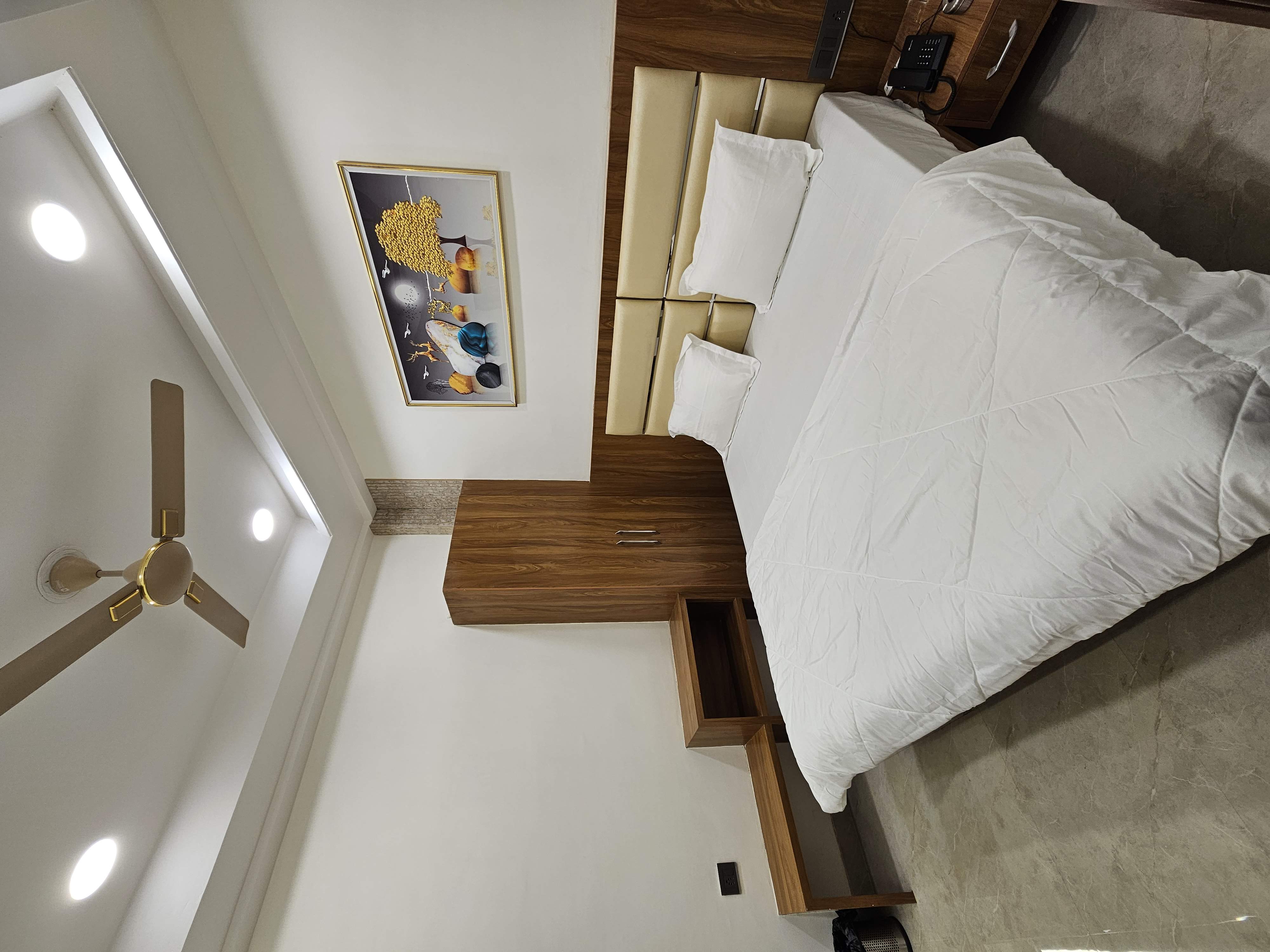 The Mor Mukut INN - Tap to explore photos