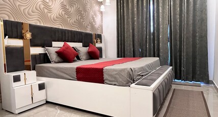 Veda  Luxurious 4BHK with Ganga   Hill View Room Type - Veda  Luxurious 4BHK with Ganga   Hill View