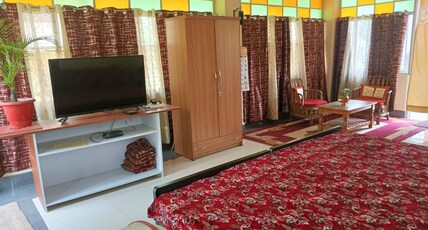 sai s grace Room Type - Deluxe suite 2