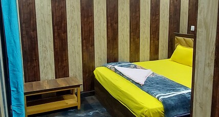 SRL INN Room Type - Deluxe Room No 202
