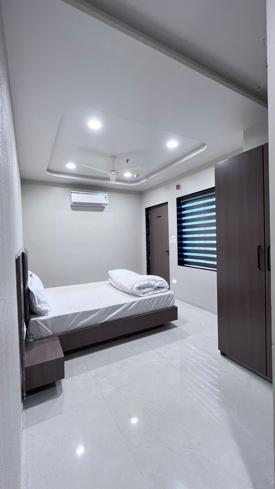 RAJAT HOTEL & RESTAURANT - Tap to explore photos