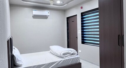 RAJAT HOTEL & RESTAURANT Room Type - Basic Room with Garden