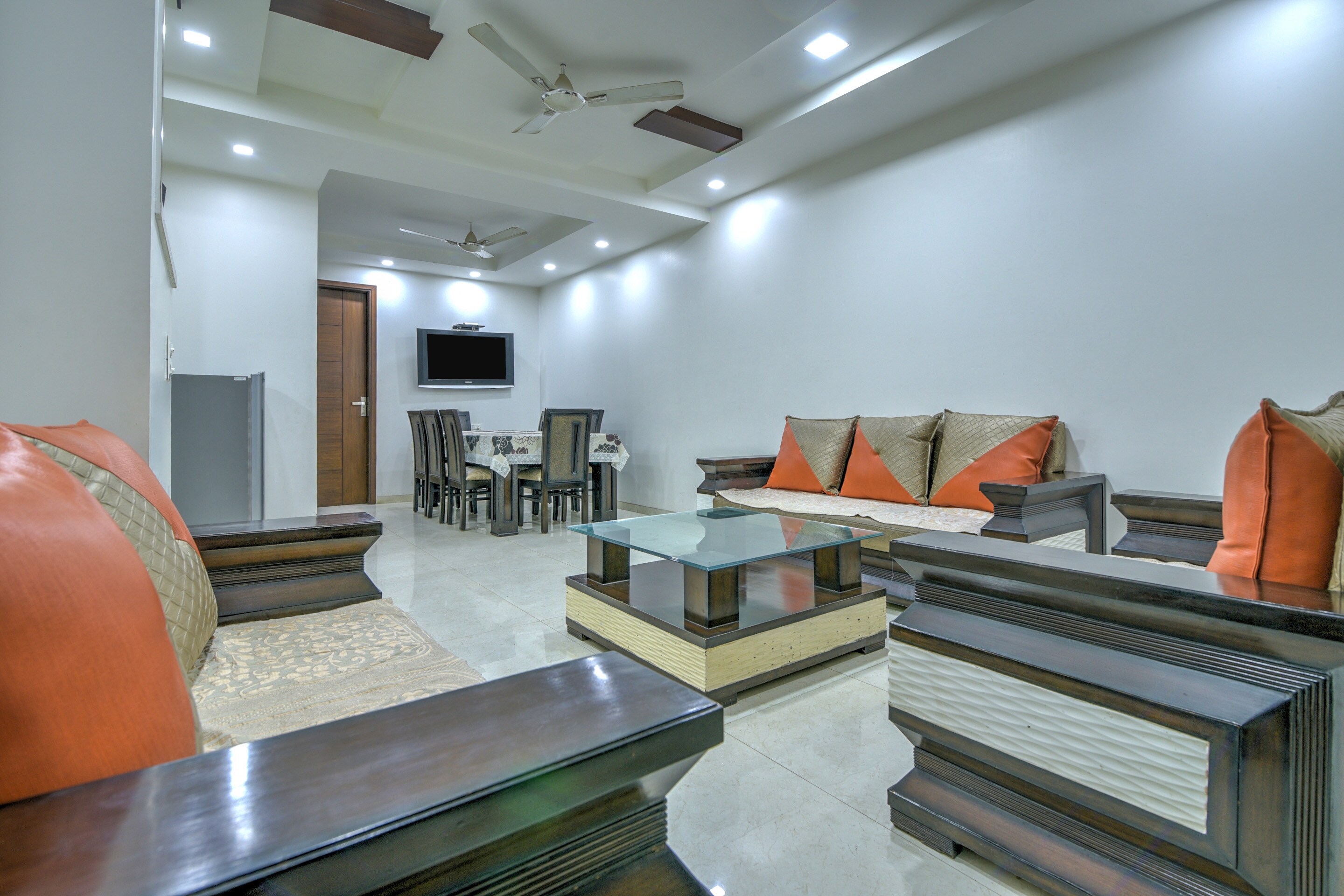 B Kalkaji | Entire 3 BHK Apartment - Tap to explore photos
