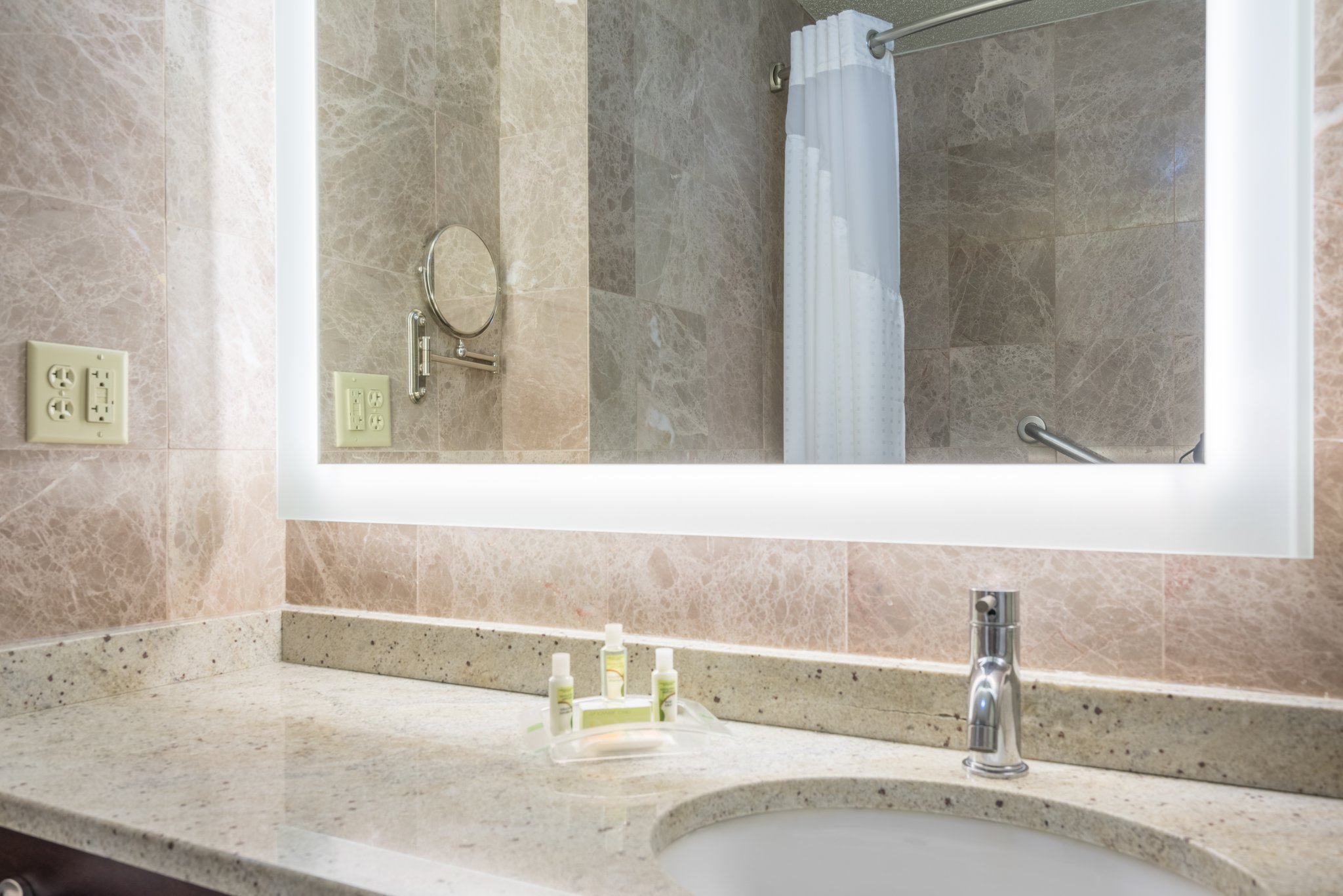 Holiday Inn Hyannis, an IHG Hotel - Tap to explore photos