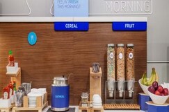 Holiday Inn Express & Suites - Seattle South - Tukwila