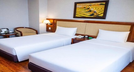 G8 Diamond Hotel Saigon Room Type - Deluxe Twin City View