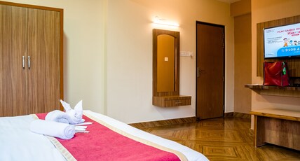 The Parasol INN Sikkim Room Type - Executive King with Mountain View (Balcony Room) The Parasol INN Sikkim Room Type - Executive King with Mountain View (Balcony Room)
