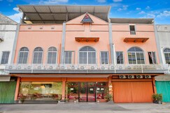 Collection O near Fanindo formerly Sena Inn