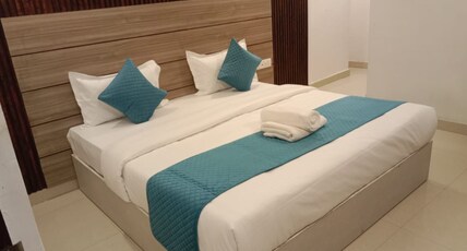 Ganeshwaram Hotel, Restaurant and Banquet, Sector-141 Room Type - Deluxe King Room with City View Ganeshwaram Hotel, Restaurant and Banquet, Sector-141 Room Type - Deluxe King Room with City View