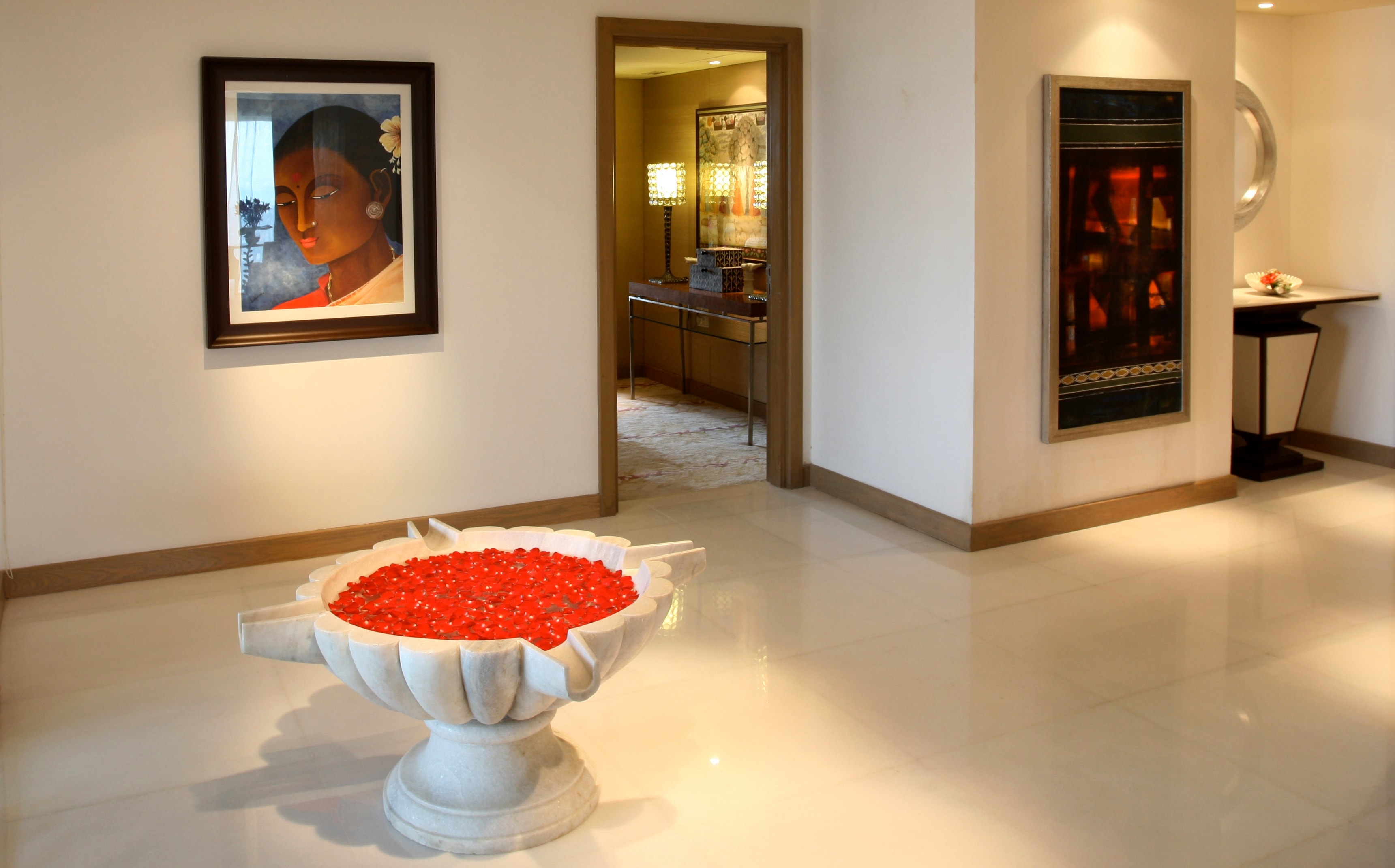 ITC Gardenia - A Luxury Collection Hotel - Tap to explore photos