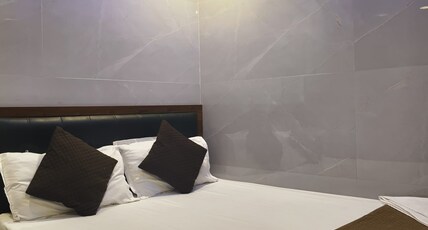 Aashray Residency Room Type - Deluxe Room