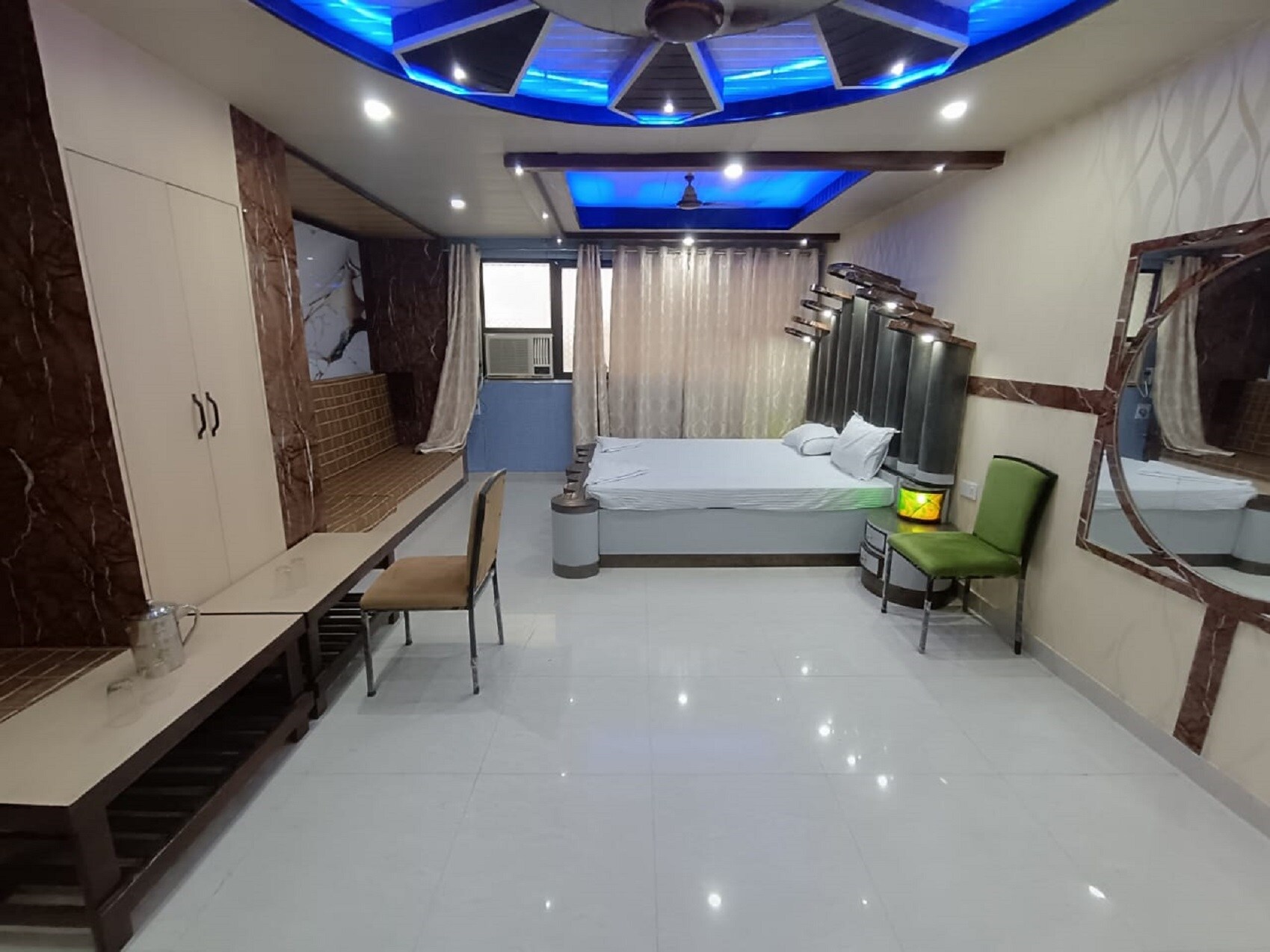 HOTEL RAJ DELUXE - Tap to explore photos