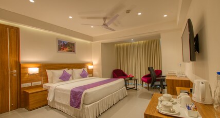 Lilac Hotel 5th Block Room Type - Executive Room