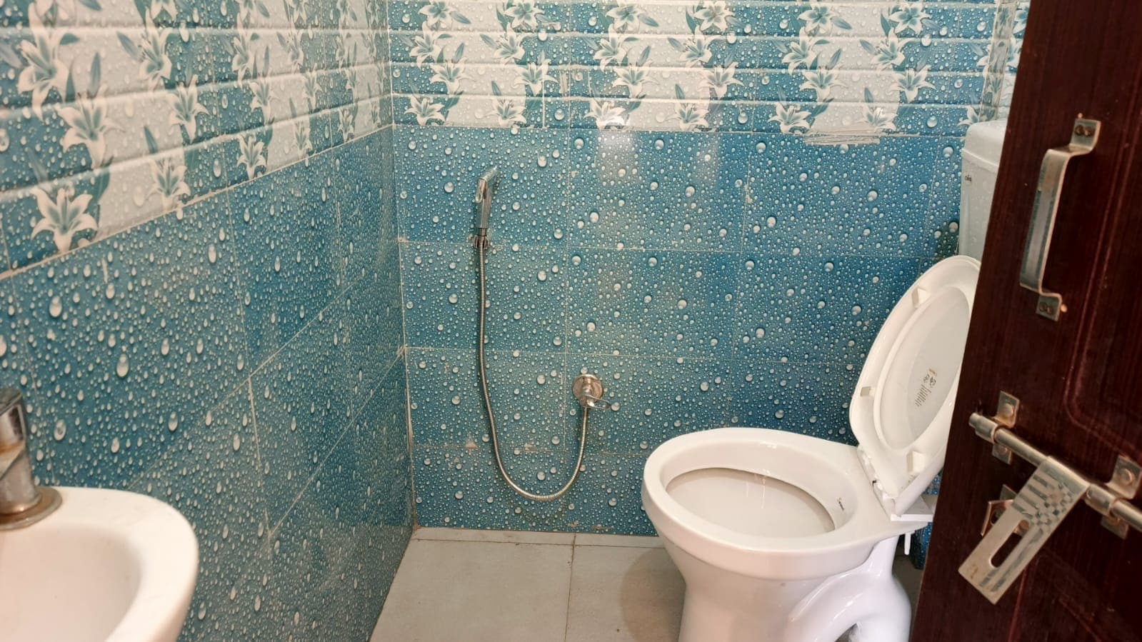 Hotel Sun View Rishikesh - Tap to explore photos