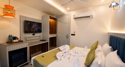 Arista Haven Room Type - Deluxe Room with Garden View