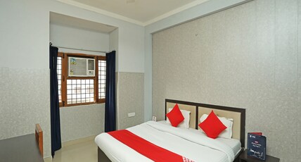 Hotel OTirupati Room Type - Classic (2X)