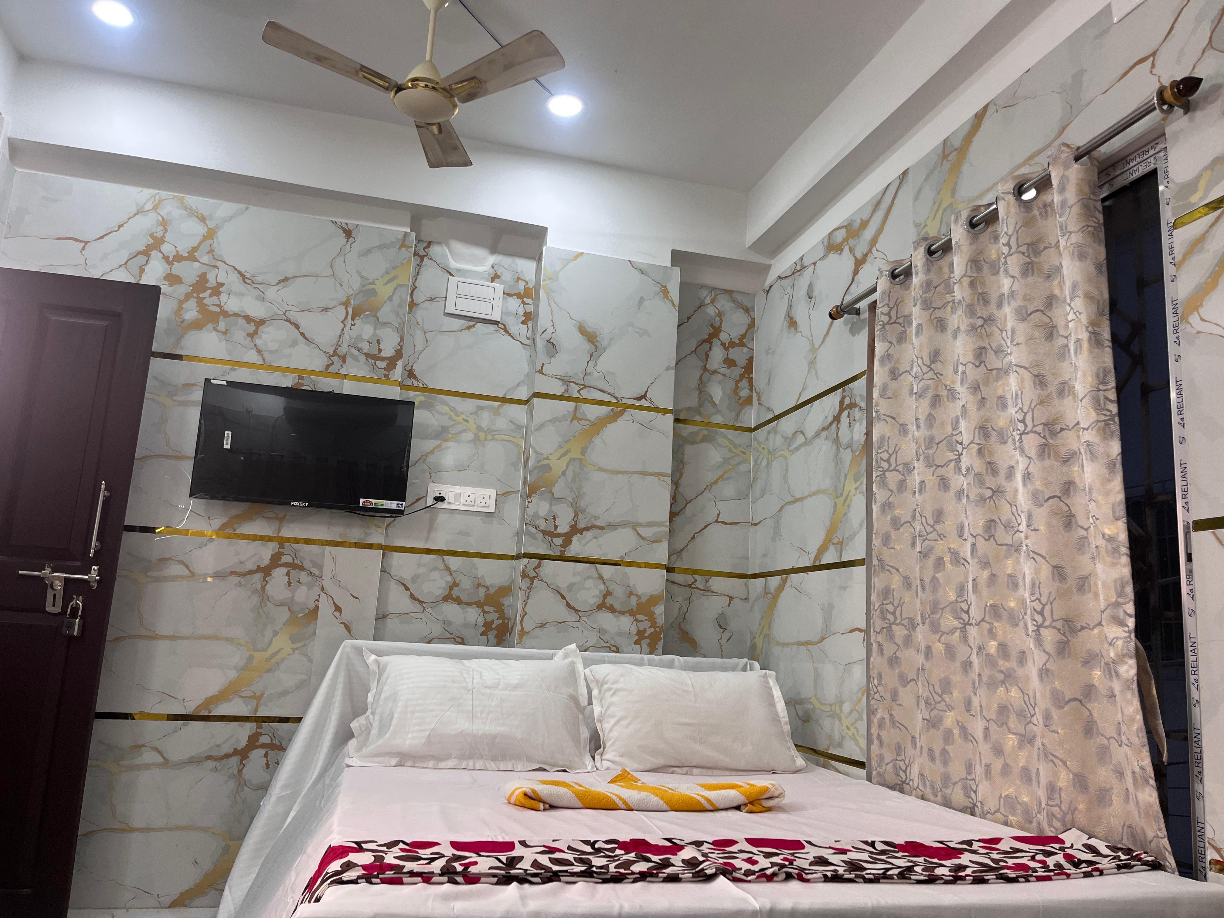 RAI KISHORI GUEST HOUSE - Tap to explore photos