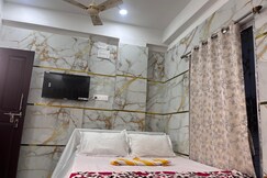 RAI KISHORI GUEST HOUSE