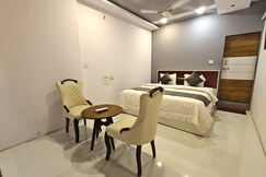 The Galaxy hotel & Guest House