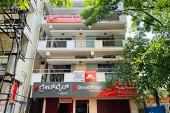 Sri Manjunatha Residency