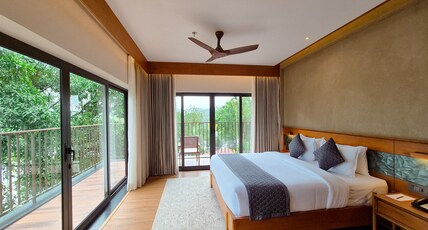 Sterling Lontano Waterfront Wayanad Room Type - Waterfront Indulge Suite with Balcony