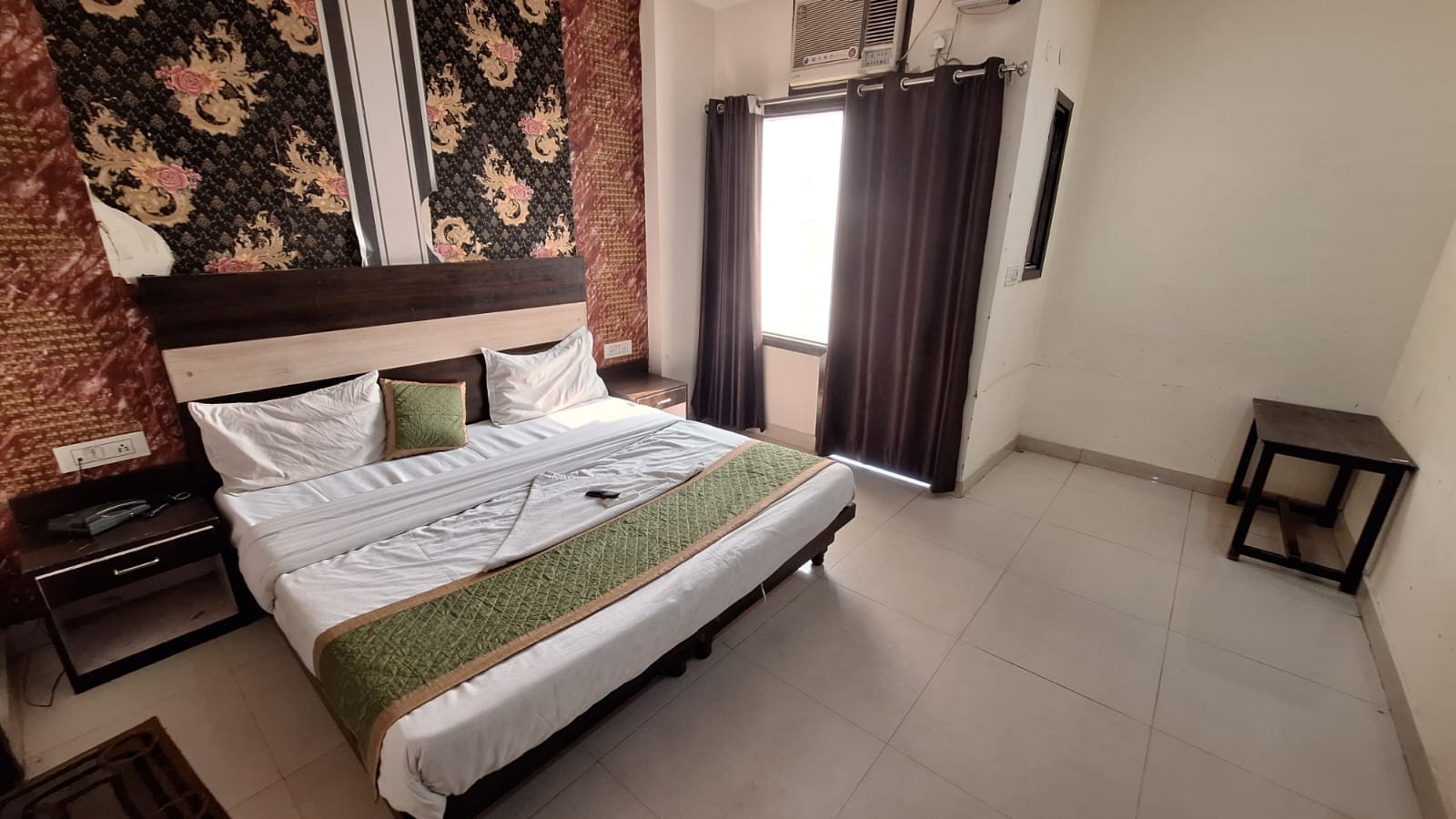 Hotel Yash Residency - Tap to explore photos