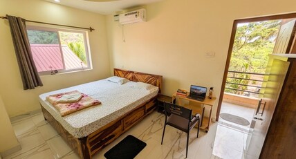 Peaceful and Homely Stay Room Type - Pluto Bedroom 