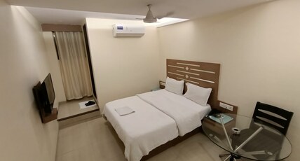 Hotel Alfa Surat Room Type - Standard Room