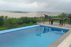 Stone Livenz Villa