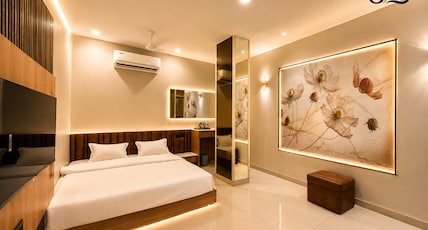 Hotel Shree Maya Comfort Inn Room Type - Deluxe Room Hotel Shree Maya Comfort Inn Room Type - Deluxe Room