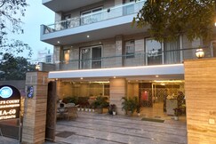 Haris Court Hotels and Banquets DLF Phase 3