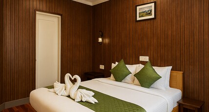 Heritage Rose Inn Room Type - Deluxe Double Room