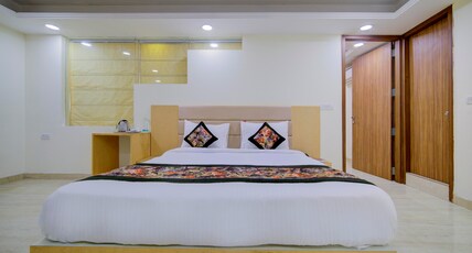 Hotel Grand Suites - Delhi Airport Room Type - Family Suites Inter Connecting Room Hotel Grand Suites - Delhi Airport Room Type - Family Suites Inter Connecting Room