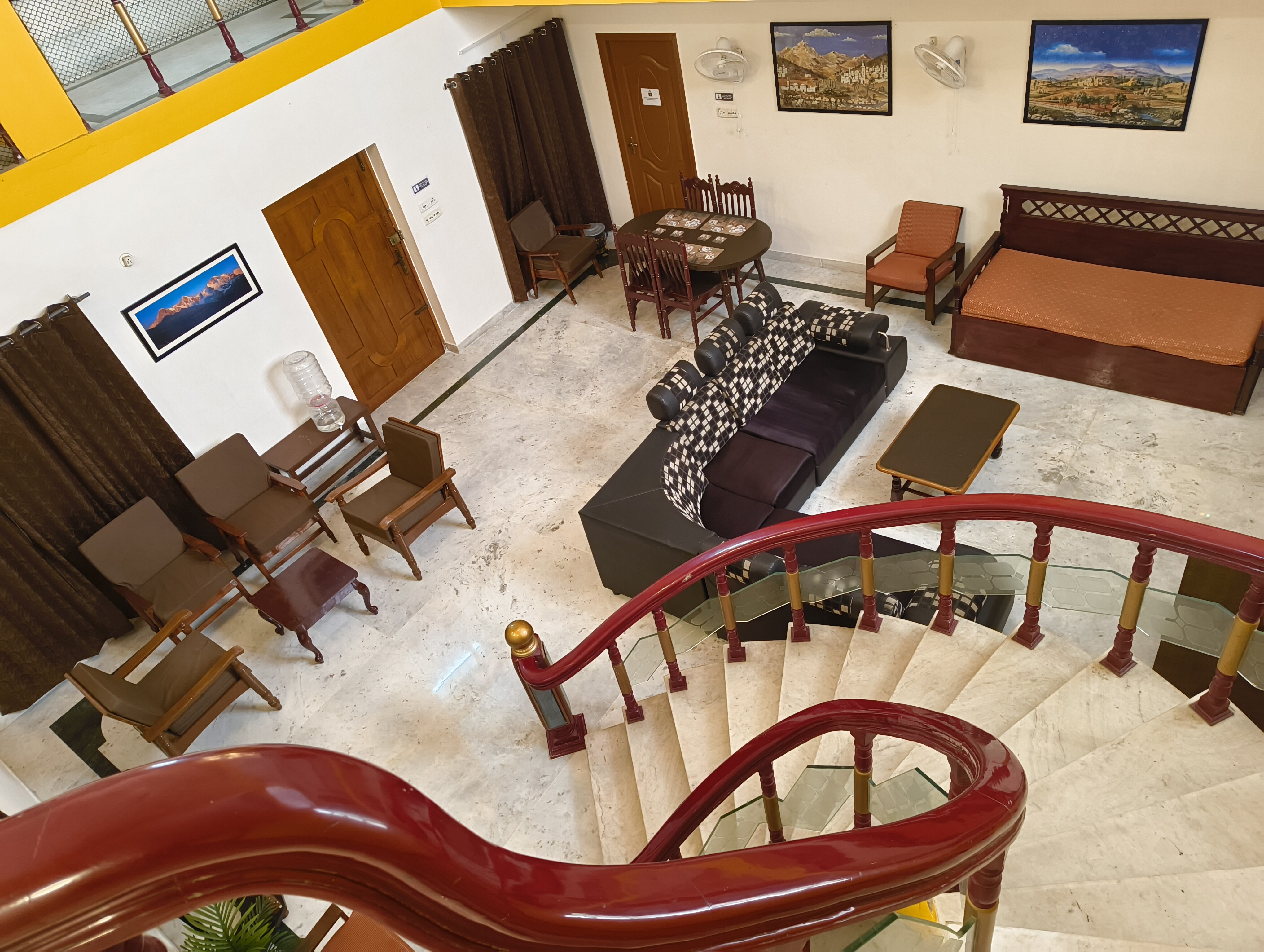 Main gallery