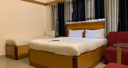 Half Moon Palace Room Type - Deluxe Triple Room