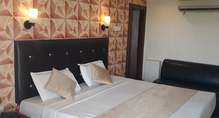Hotel UR (Near Prayagraj Junction) Room Type - Corporate Room
