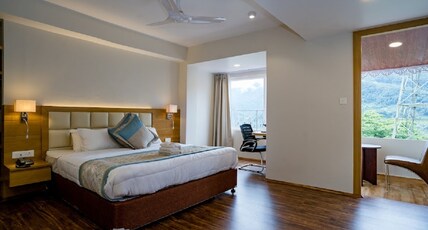 FINGER LIME HOTEL Room Type - Valley View Suite