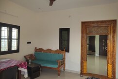 Thiruvannamalai mountain view home