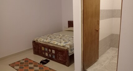 Colonel's Villa Room Type - Serene Queen-Size Garden View Room