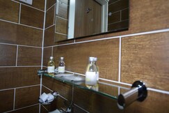 Lucky 8 Hotel London Ilford