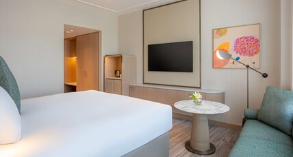 Signia by Hilton Amman Room Type - KING DELUXE ROOM