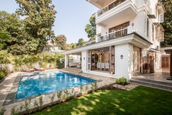 Lohonostays Villa Athena