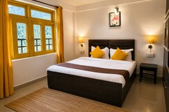 Cozy Private Suite Near Gandhi Chowk